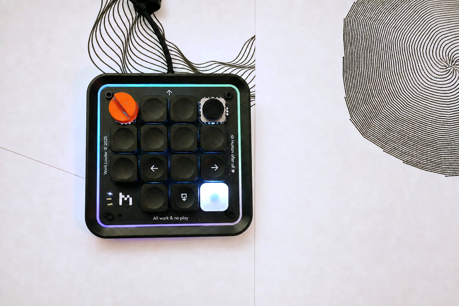 Work Louder macro pad used to jog the robot by hand
